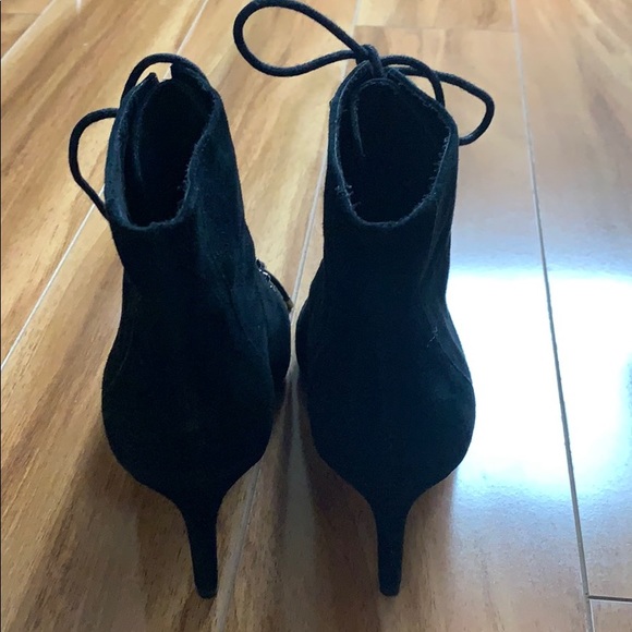 VINCE CAMUTO WORN ONCE - Picture 4 of 5